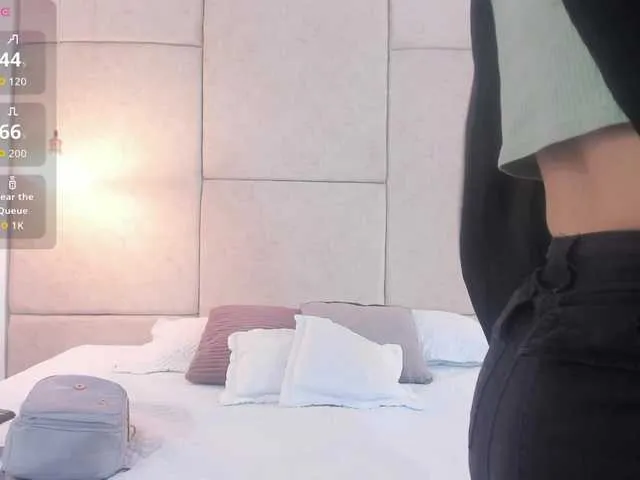 Offline amira-s on BongaCams