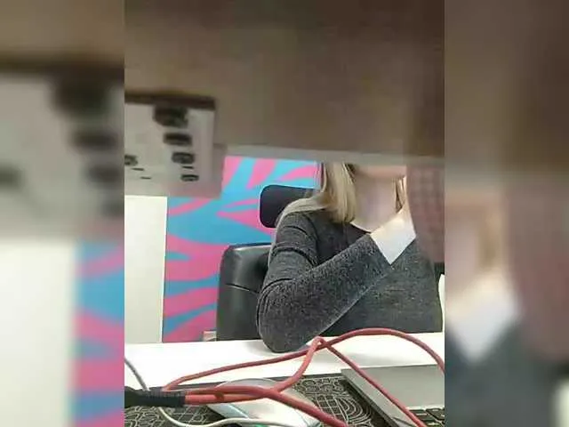 BongaCams Angelinamik is Freechat Angelinamik — lovense vibrating massage in pussy and ass, in the fantasy menu connected to a vibrator! Fuck me, I love cumming with long vibrations