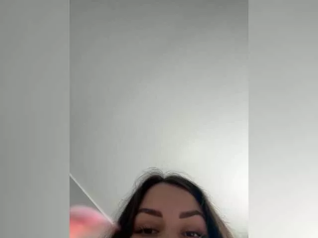 Offline babyymommyanddadyy on BongaCams