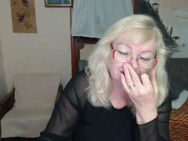 BarbaraBlondy — I love to flirt with a stranger by giving him my huge smile, this way he knows i am into him, i never have the courage to make the first step but I have alot of fantasies from having sex in different places; secluded places, semi-public, and exotic...