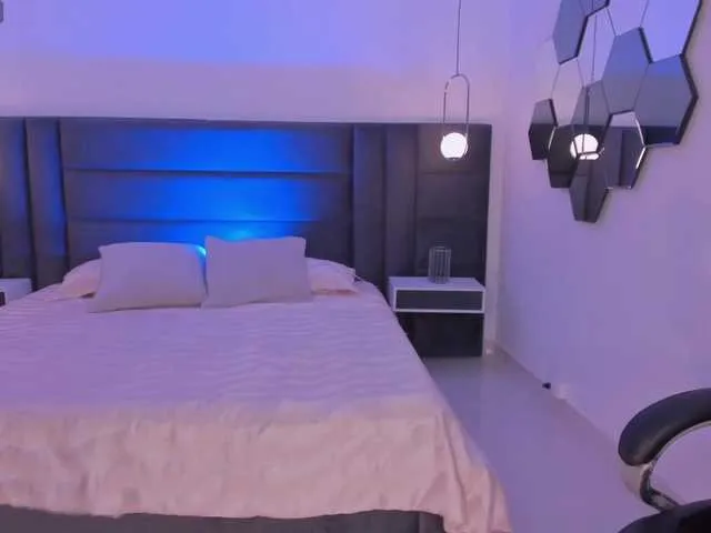 BiancaPierce — I love having good sexual experiences, having interesting conversations with people around me.