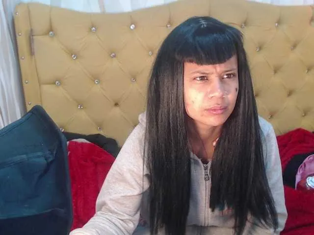 Blackstar011 on BongaCams