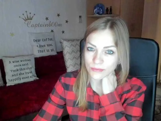 Freechat CherishSia on BongaCams