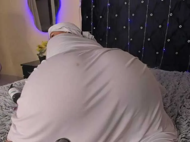 Dana-Alabi on BongaCams 