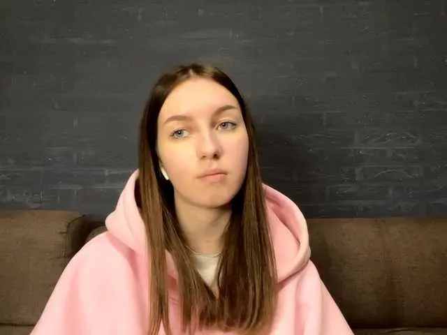 DeberaWarsham — I love teasing, eye contact, and playful energy. When someone makes me laugh, whispers something naughty, or takes control in a confident way --- that drives me crazy. I adore passion, attention, and a slow, delicious build-up of desire.