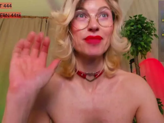 Freechat Divochka on BongaCams