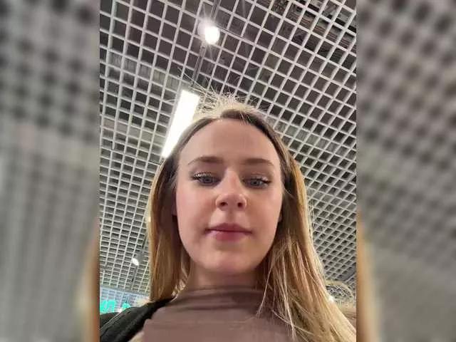 elegantbabe on BongaCams 