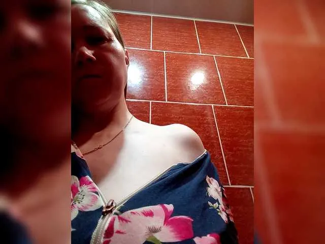 Elena565-1 on BongaCams