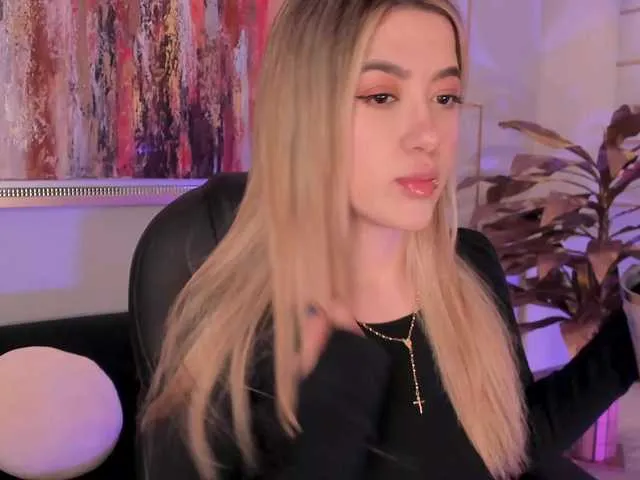 Freechat EveBenson on BongaCams