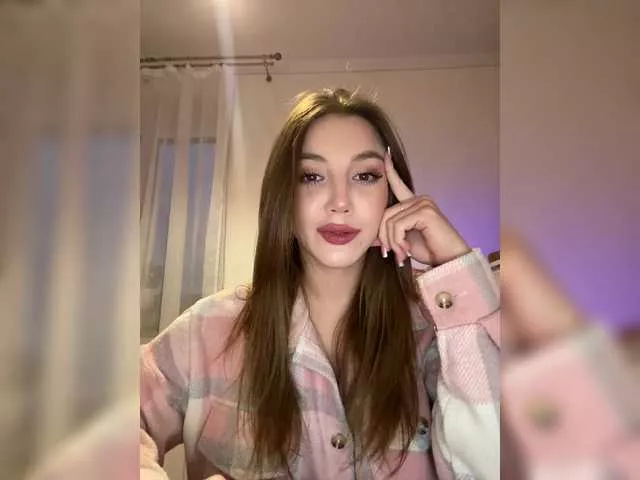 Evelonelfi on BongaCams 