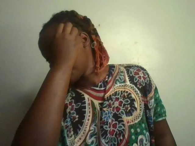 freakcurvy8 on BongaCams