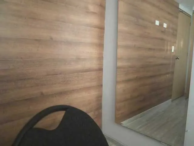 BongaCams GummyLuv is Freechat GummyLuv — I am excited by attention, intense looks and words that know how to touch without having to do so. I love when someone takes the time to get to know me, to play with my mind before getting to my body.