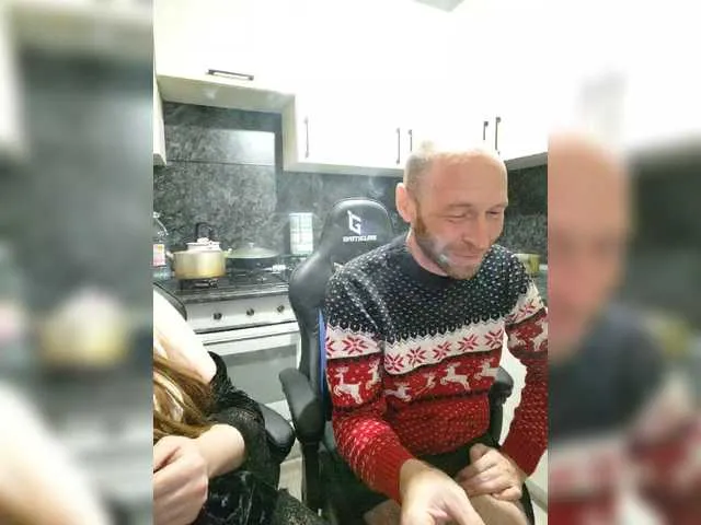 Freechat Innokentiy449 on BongaCams