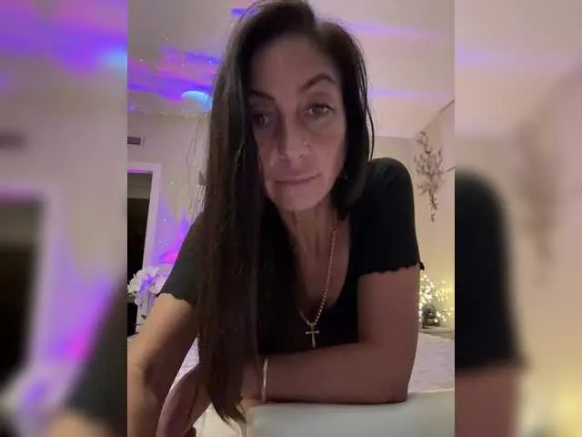 BongaCams IrinkaGata is Freechat IrinkaGata — Real pleasure i love tease,seduce,get hot together,play and get real orgasm)lets spend hot moments together in my roomwelcome