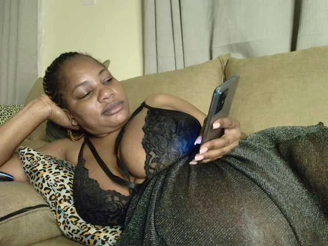 Offline Jabera on BongaCams