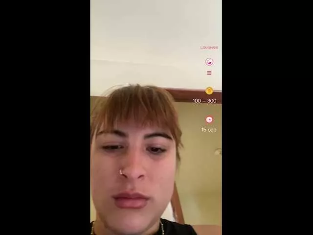 Offline Jonesjones15 on BongaCams