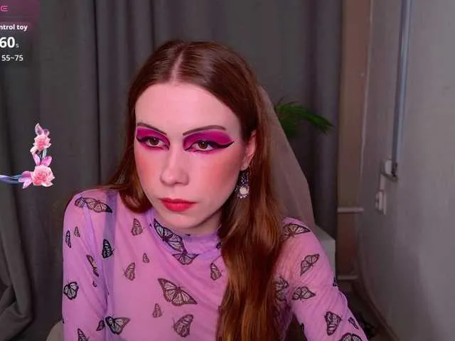 Offline KarenSmitht on BongaCams