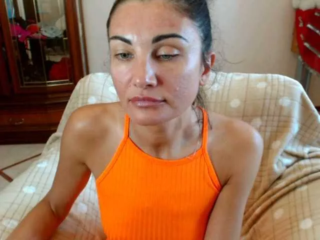 Offline Karina8571 on BongaCams