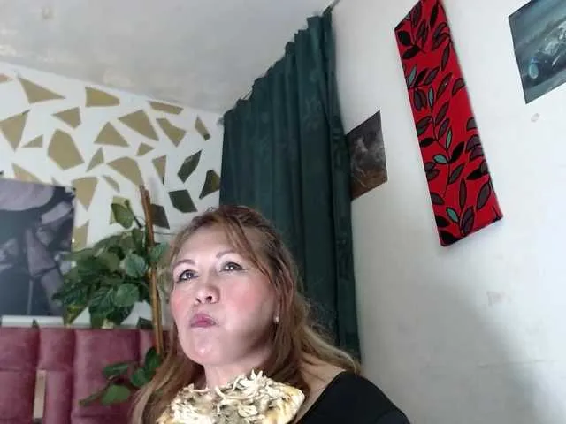 Offline Kazsandra on BongaCams