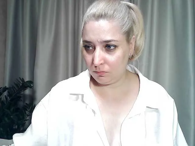 KickaIricka on BongaCams 