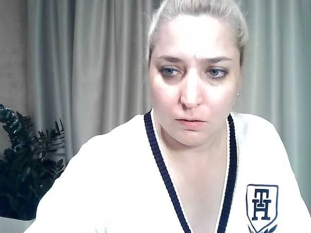 KickaIricka on BongaCams 