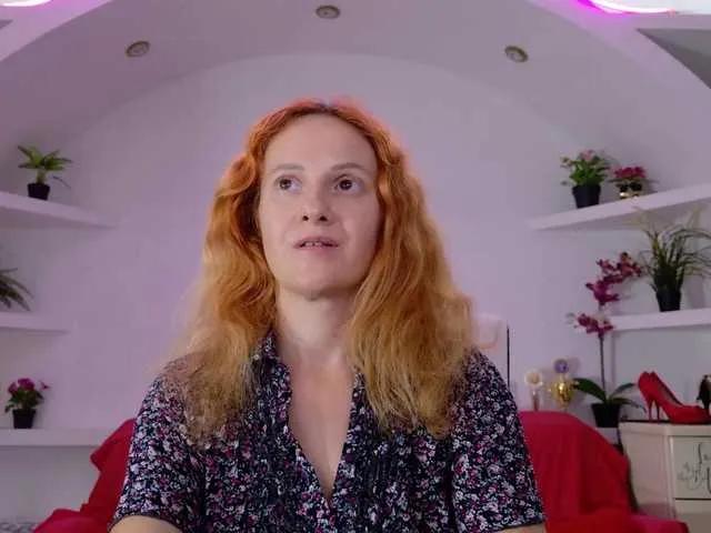 ladybigsmile — Frankness, openness, Intelligence, Humor, Care, Masculinity, Music, Smell, Food, Surprises, Interesting Movie, Gifts, Compliments