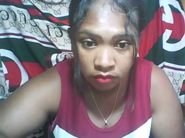 Offline Leticiah on BongaCams