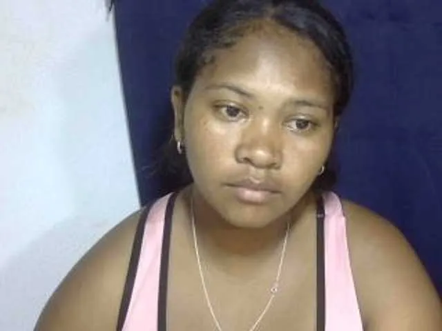 Offline Leticiah on BongaCams