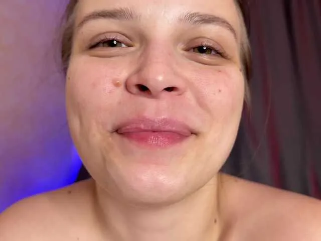 Offline little-nymphomaniac on BongaCams