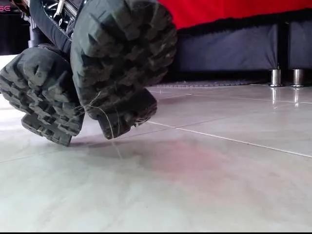 LITTLEMARS1 — Hi, I'm your Mistress, Joi, CEI, Humillacion, cbt.sph.cbt, kisses my feet