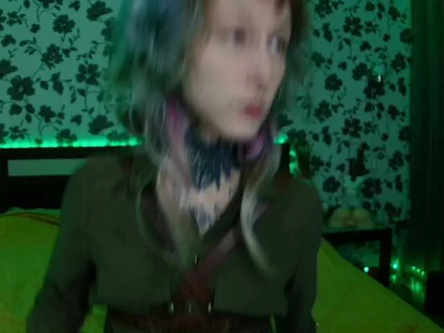 LittleSpaceMouse- on BongaCams 