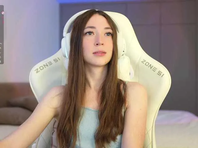 Offline lollipop-o on BongaCams