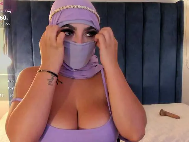 Offline malih- on BongaCams