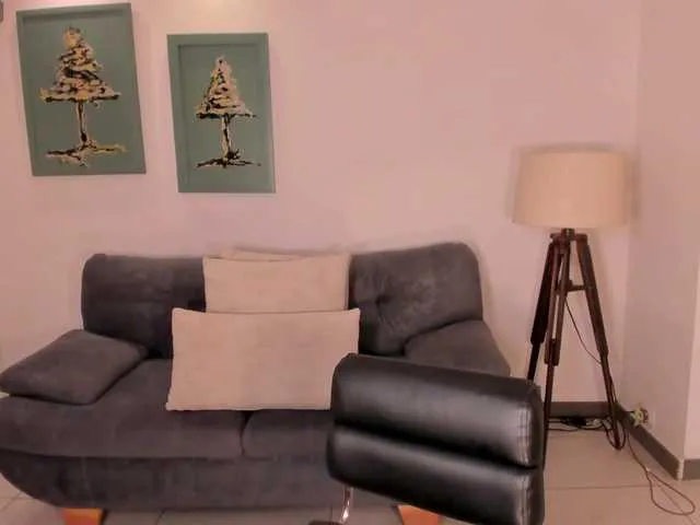 BongaCams MariaHerrera is Freechat MariaHerrera — It excites me that they treat me well and while they excite me when I remind me of the naughty that I can be