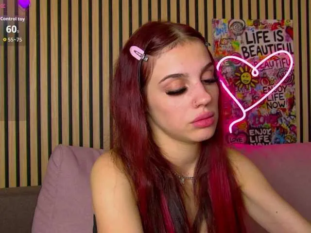 Offline melaniatress on BongaCams