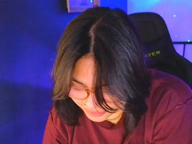 Offline Miacanelaxo on BongaCams