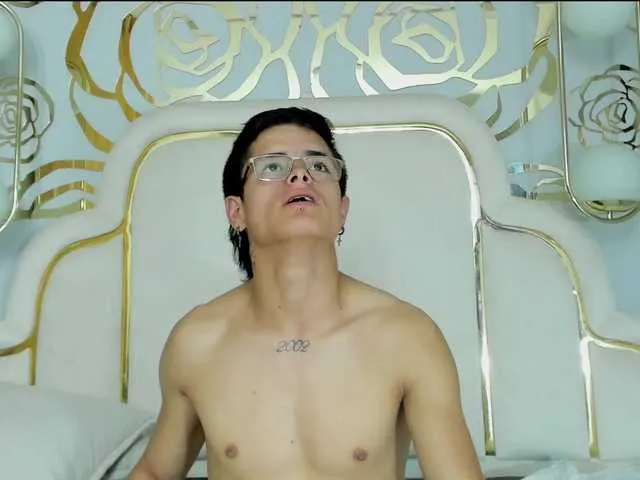 Offline midnightlust-vc on BongaCams