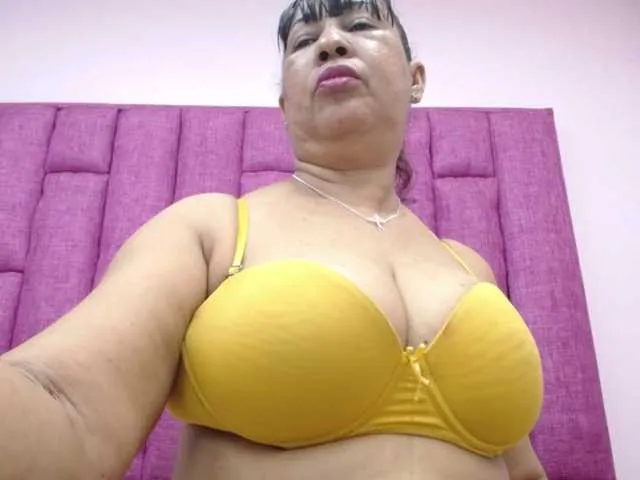 milfpleasure1 on BongaCams