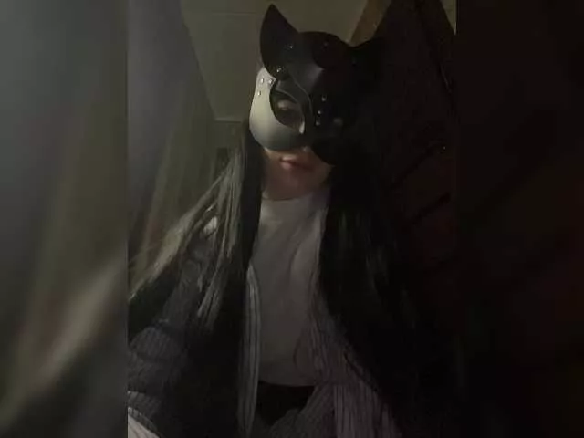 Offline missisMilli on BongaCams