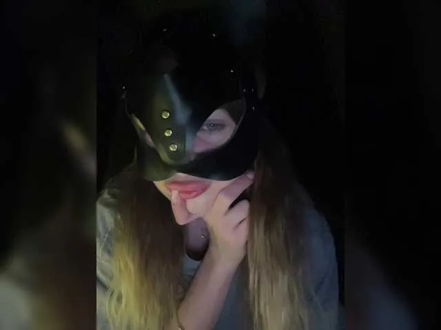 Offline missisMilli on BongaCams