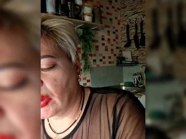 Offline murr-kitty on BongaCams