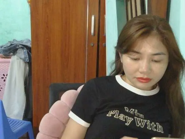 Offline nana7777 on BongaCams