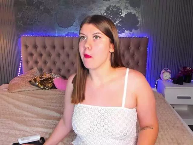 NikkiBust on BongaCams 