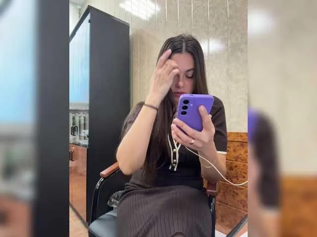 Offline NikkySecrets on BongaCams