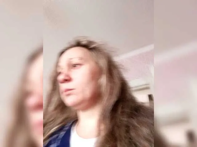 Offline NormaHall on BongaCams