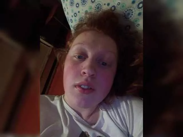 Offline Olga-25 on BongaCams