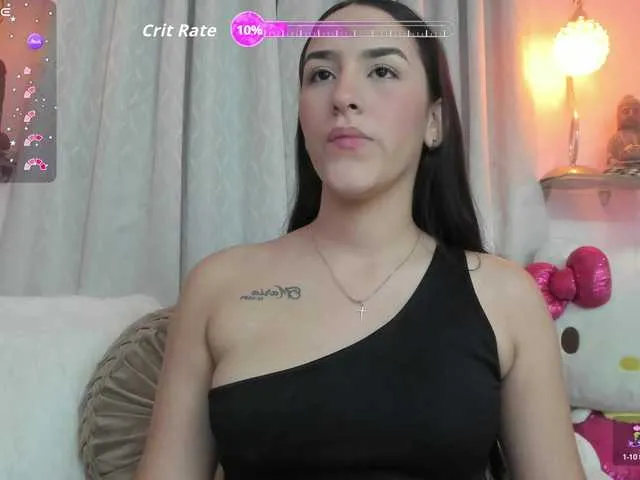 oriana-faddila — When they give me a lot of vibrations in my vagina it feels so delicious
