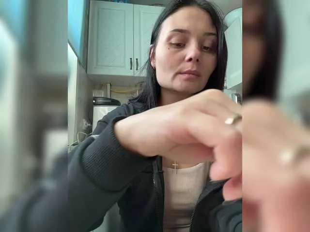 Offline Paratrax on BongaCams