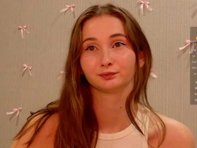 PeachGirl on BongaCams