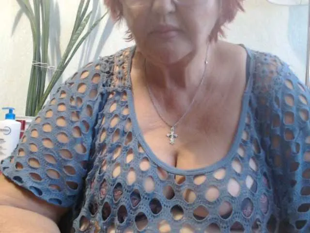 Freechat PeggySoft on BongaCams